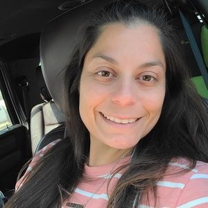 Meet your Posher, April